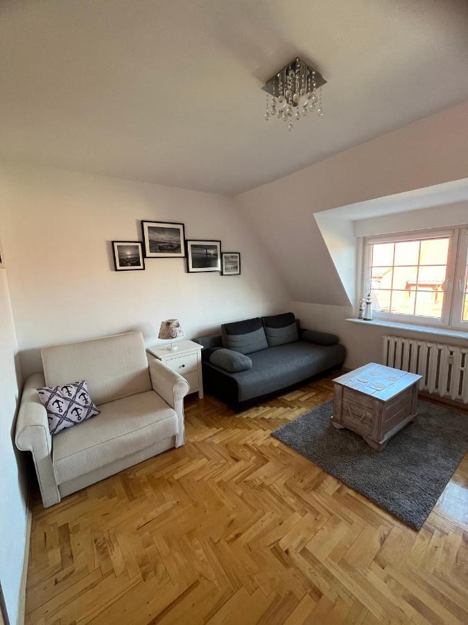 Apartament Kolobrzeska Mansarda, Narutowicza 8 Колобжег Экстерьер фото